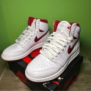 Nike Air Jordan 1 Retro High Metallic Red 2017 OG Classic